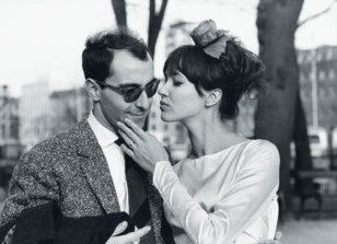 « On pense qu’il faut avoir un grand amour, on n’en est pas capable. » « On pense qu’il faut avoir un grand amour, on n’en est pas capable. »