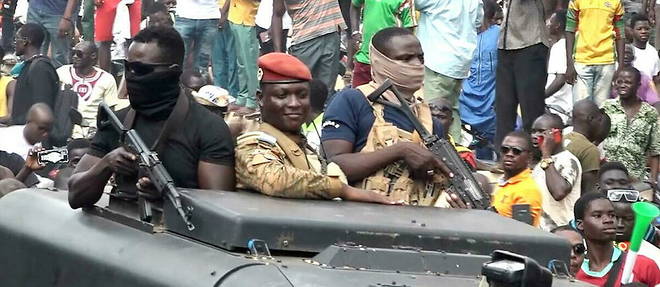 Burkina Faso : Suite au coup d’Etat, inquiétude sur la sécurité des ressortissants marocains Burkina Faso : Suite au coup d’Etat, inquiétude sur la sécurité des ressortissants marocains