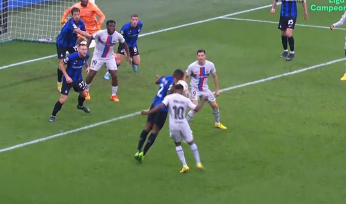 Ligue des champions : Le Barça pointe l’arbitrage Ligue des champions : Le Barça pointe l’arbitrage