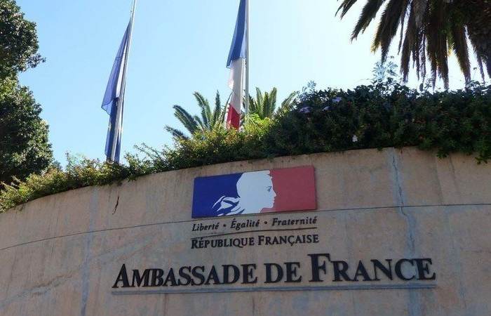 L’Ambassade de France réagit à l’annulation du passage de Ferhat Mehenni sur Cnews L’Ambassade de France réagit à l’annulation du passage de Ferhat Mehenni sur Cnews