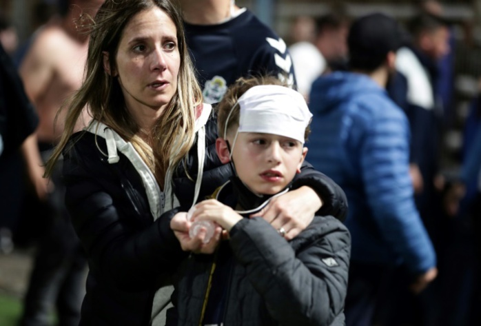 Championnat argentin : Un mort et plusieurs supporters blessés lors d’un match de Boca Juniors Championnat argentin : Un mort et plusieurs supporters blessés lors d’un match de Boca Juniors