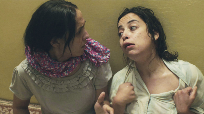 Jalila Tlemsi et Nisrine Radi époustouflantes dans « Goldfishes ».