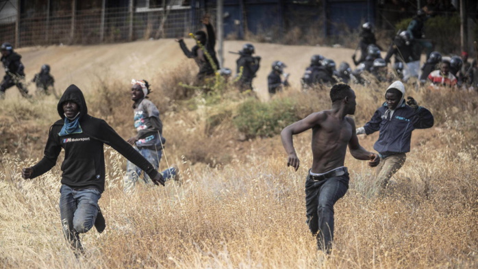 Melilia : mise en échec d’un nouvel assaut de migrants par les autorités marocaines Melilia : mise en échec d’un nouvel assaut de migrants par les autorités marocaines