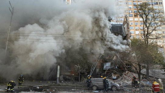 Guerre en Ukraine : Attaque contre Kiev par des "drones kamikazes"