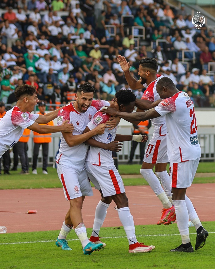 Botola Pro D1/Mise à jour : Le Wydad, grand bénéficiaire et leader unique Botola Pro D1/Mise à jour : Le Wydad, grand bénéficiaire et leader unique
