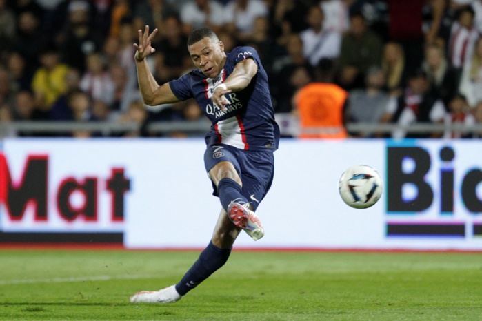 Football : Contrat record à 630 millions d'euros sur 3 ans pour Mbappé