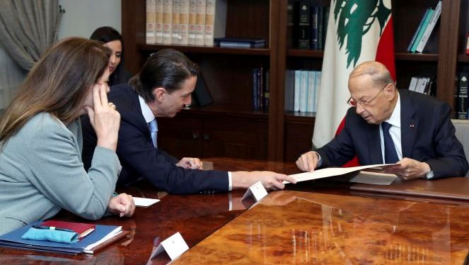 Liban-Israël : Aoun signe l'accord de démarcation de la frontière maritime Liban-Israël : Aoun signe l'accord de démarcation de la frontière maritime