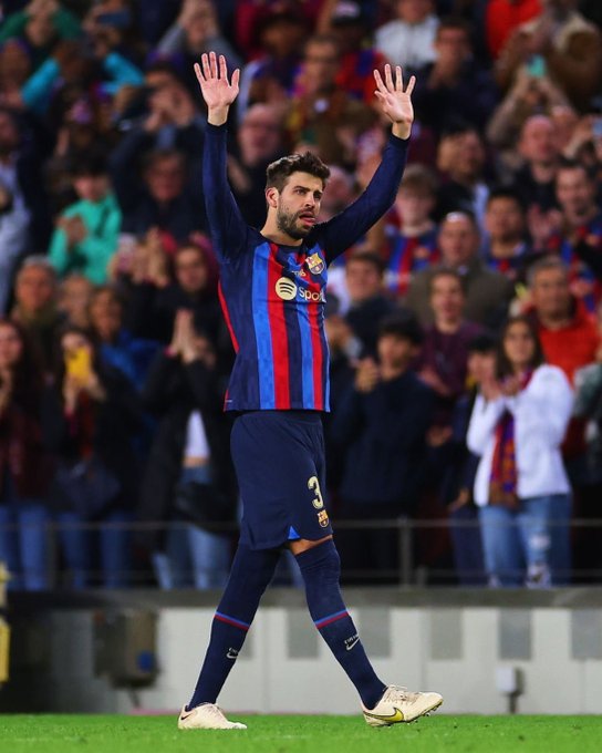 Liga / Barça-Almeria : Piqué fête son départ par une victoire Liga / Barça-Almeria : Piqué fête son départ par une victoire