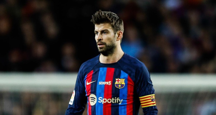 Liga / Osasuna Barça (1-2) : Expulsé et humilié, Piqué quitte le football par le tunnel des vestiaires !