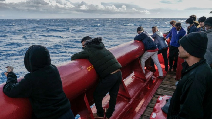 Migration : Bruxelles appelle au «débarquement immédiat» de tous les migrants de Ocean Viking