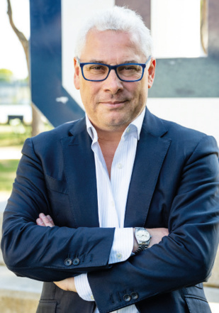 Sahara marocain / Zone tampon : Après la domination aérienne, le contrôle terrestre ? Sahara marocain / Zone tampon : Après la domination aérienne, le contrôle terrestre ?