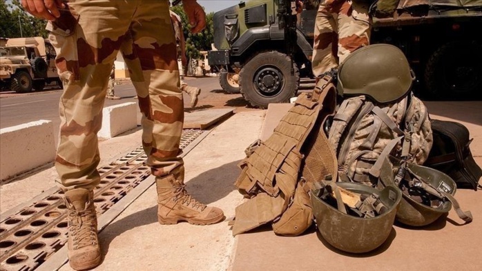 Mali : Le Royaume-Uni retire ses troupes Mali : Le Royaume-Uni retire ses troupes