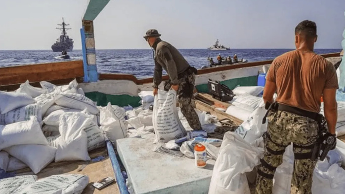 Golfe d’Oman : La marine US intercepte un bateau chargé de matériels explosifs