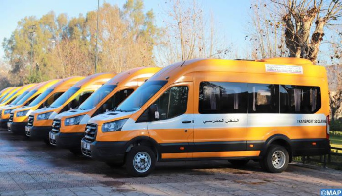 Kénitra : Des autobus scolaires pour desservir 13 communautés locales