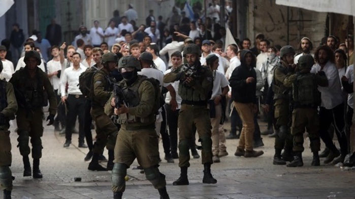 Palestine : Agression des Palestiniens par des colons à Al Khalil Palestine : Agression des Palestiniens par des colons à Al Khalil