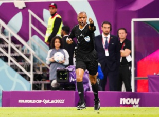 Mondial 2022 / Arbitrage : Sikaswi, une faute d’arbitrage énormissime ! Mondial 2022 / Arbitrage : Sikaswi, une faute d’arbitrage énormissime !