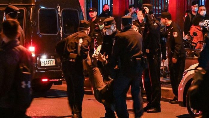 Chine : Police et censure après les manifestations historiques Chine : Police et censure après les manifestations historiques