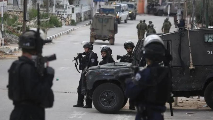Palestine : Israël lance une vague d'arrestations en Cisjordanie et à Gaza Palestine : Israël lance une vague d'arrestations en Cisjordanie et à Gaza