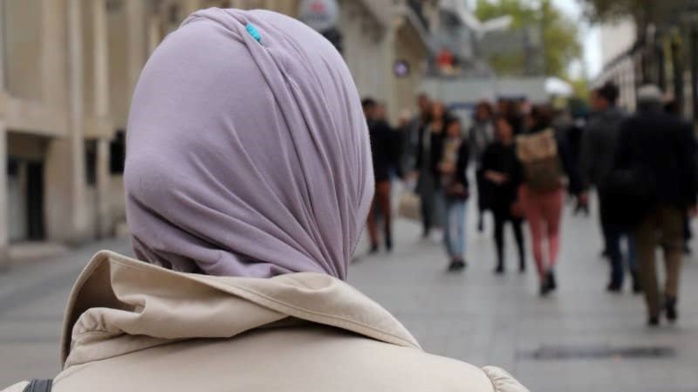 France : Une restauratrice condamnée à indemniser une cliente voilée
