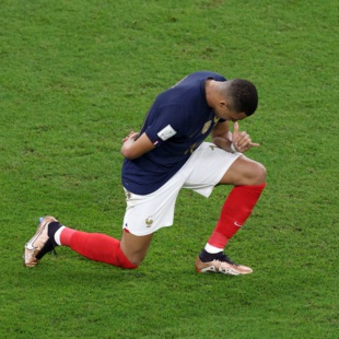 Mondial 2022 / France-Pologne (3-1) : Mbappé et Giroud propulsent la France en quart de finale Mondial 2022 / France-Pologne (3-1) : Mbappé et Giroud propulsent la France en quart de finale