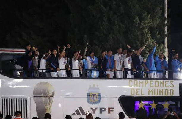 L'après mondial 2022 : Les Champions du monde sont rentrés chez eux! L'après mondial 2022 : Les Champions du monde sont rentrés chez eux!