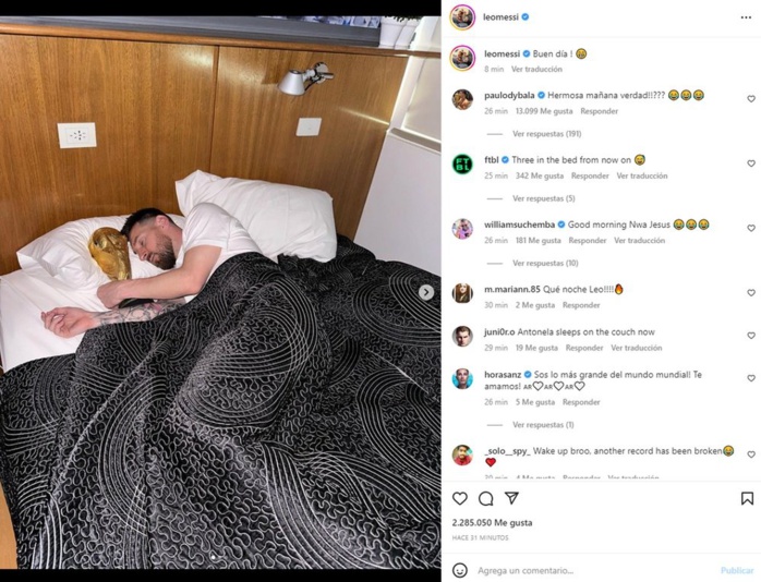 L'après Mondial / Argentine : Messi passe la nuit avec le trophée du Mondial dans le même lit!