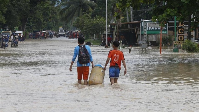 Inondations aux Philippines : 25 morts et 400.000 personnes affectées