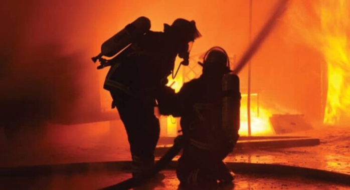 Incendie de Mohammedia : Les riverains sinistrés pris en charge (Baitas) Incendie de Mohammedia : Les riverains sinistrés pris en charge (Baitas)