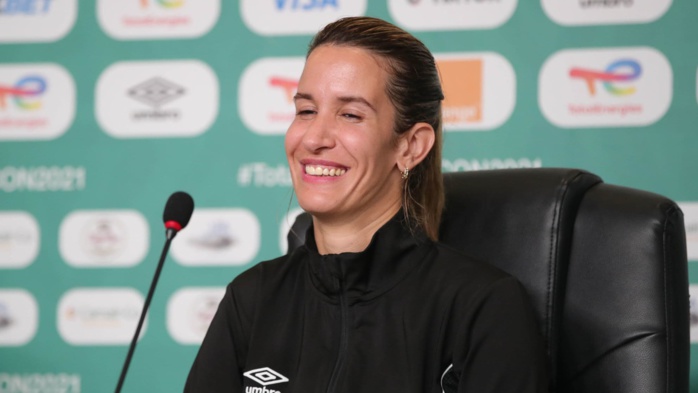 Coupe du Monde Féminine Australie & Nouvelle-Zélande 2023 : Les arbitres Karboubi, Jermoumi, Hamdi et Zourak sélectionnés par la FIFA Coupe du Monde Féminine Australie & Nouvelle-Zélande 2023 : Les arbitres Karboubi, Jermoumi, Hamdi et Zourak sélectionnés par la FIFA