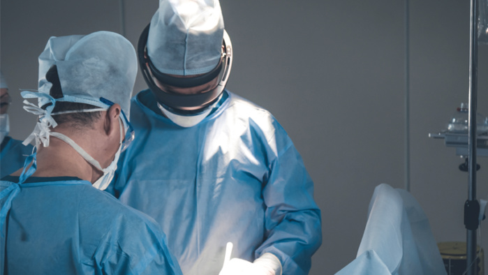 Casablanca : premières opérations endovasculaires à l’aide de lunettes intelligentes