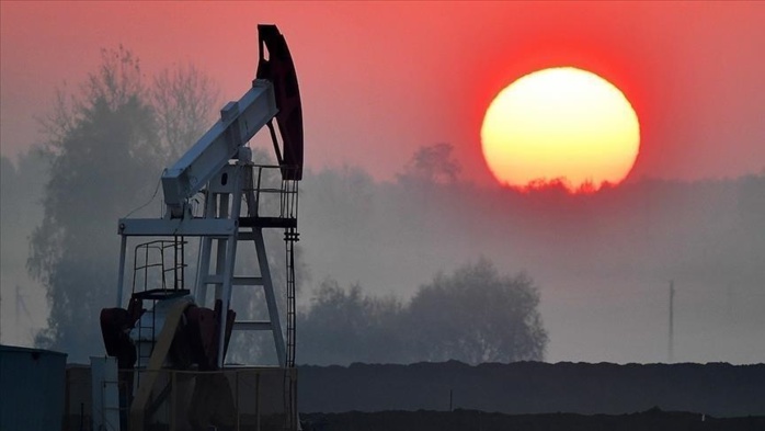 Pétrole : Ottawa plafonne le prix d’achat des produits russes