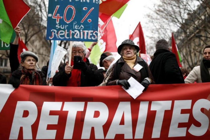 Réforme de la retraite : Les syndicats menacent de paralyser la France Réforme de la retraite : Les syndicats menacent de paralyser la France