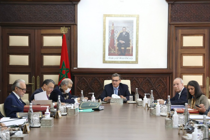 Simplification des procédures: Aziz Akhannouch attend le bilan de Ghita Mezzour Simplification des procédures: Aziz Akhannouch attend le bilan de Ghita Mezzour