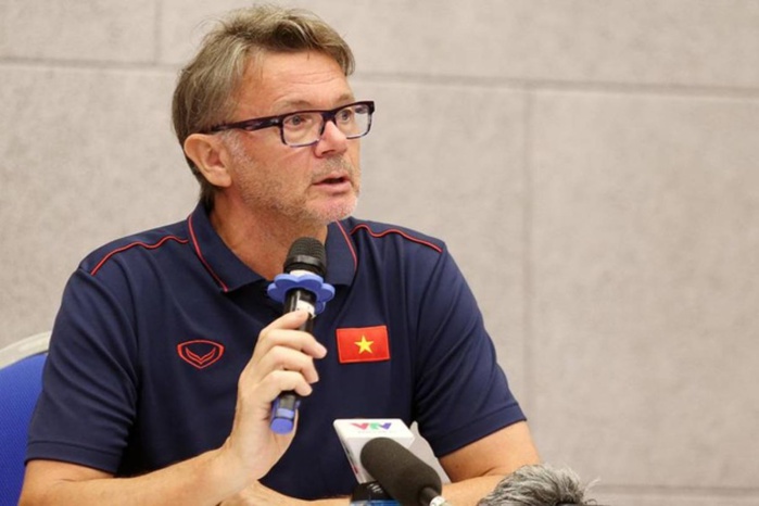Football: Philippe Troussier nommé sélectionneur du Vietnam Football: Philippe Troussier nommé sélectionneur du Vietnam