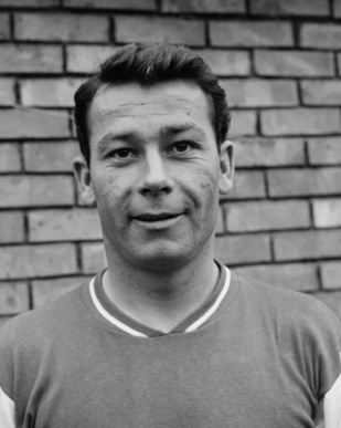 Portrait : Just Fontaine, l'homme aux treize buts Portrait : Just Fontaine, l'homme aux treize buts