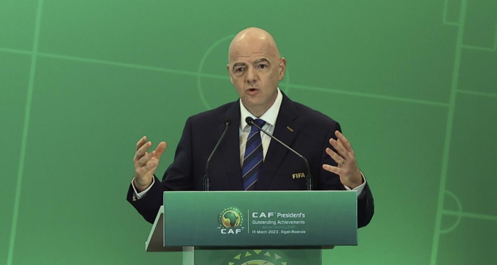 Infantino : reconduit à la tête de la FIFA Infantino : reconduit à la tête de la FIFA