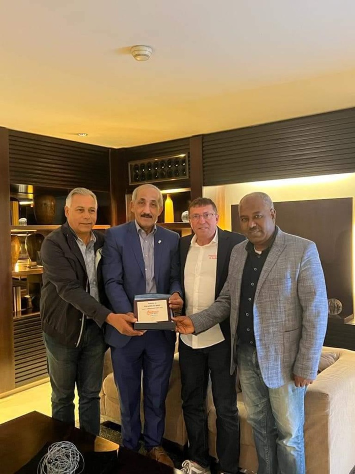 Cyclisme : Signature à Barcelone d'une convention de partenariat entre la FRMC et la TWS Cyclisme : Signature à Barcelone d'une convention de partenariat entre la FRMC et la TWS