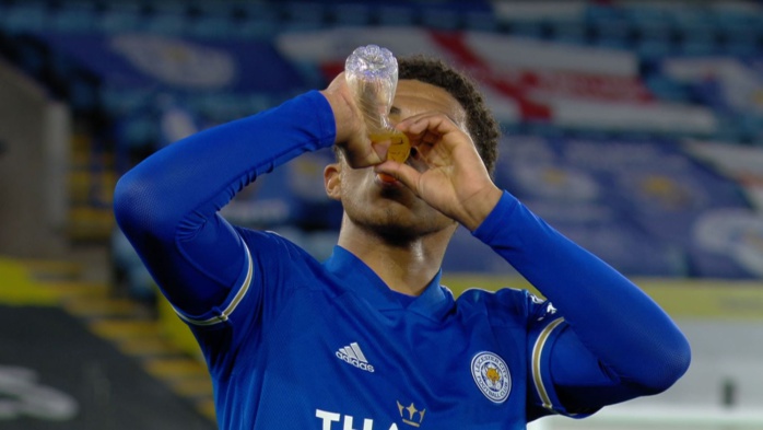 Football anglais : Une petite pause pour la rupture du jeûne