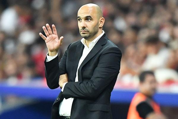 Lu pour vous : Regragui parle du football en Espagne Lu pour vous : Regragui parle du football en Espagne