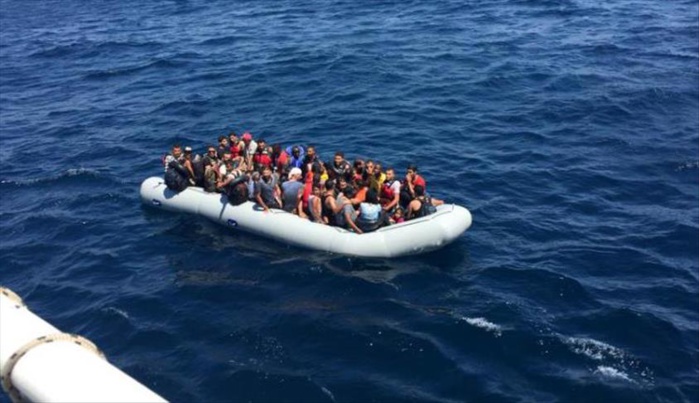 Loin d'être une planche de salut, l'immigration clandestine est un véritable trou noir. Photo: droits réservés.