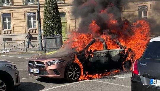 France: Promulgation officielle de la loi sur la réforme des retraites France: Promulgation officielle de la loi sur la réforme des retraites