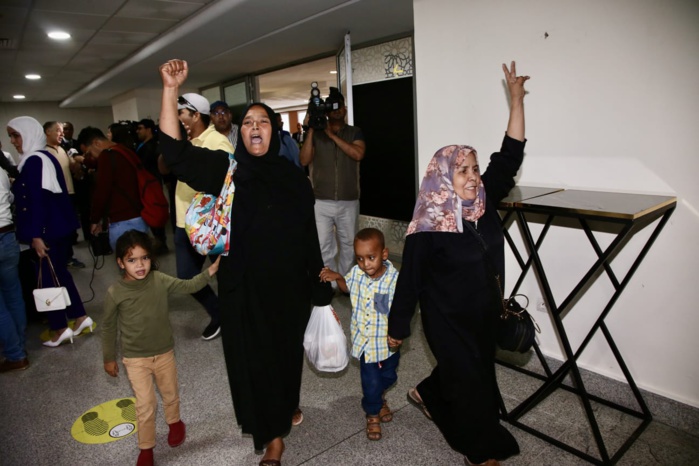 Aéroport Mohammed V: Arrivée d'un deuxième groupe de 157 Marocains rapatriés du Soudan