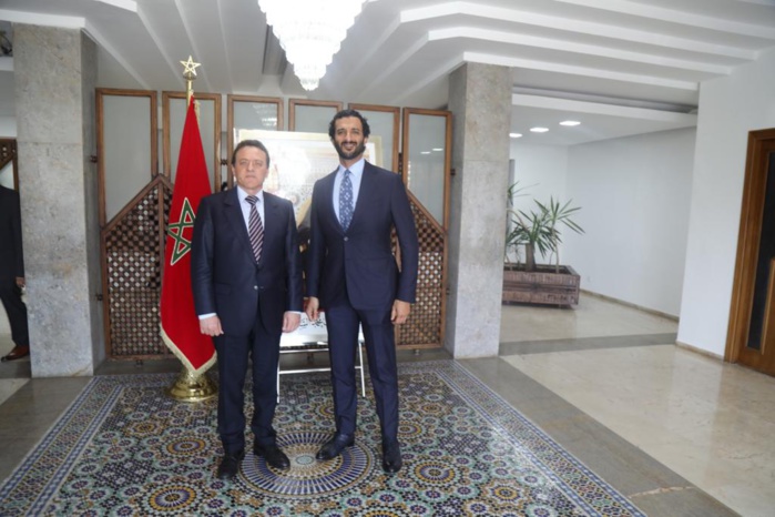 Le Ministre du transport et de la Logistique, Mohammed Abdeljalil, a reçu, au siège du Ministère, le Ministre de l’Economie des Emirats Arabes Unis, Abdullah Bin Touq Al Marri