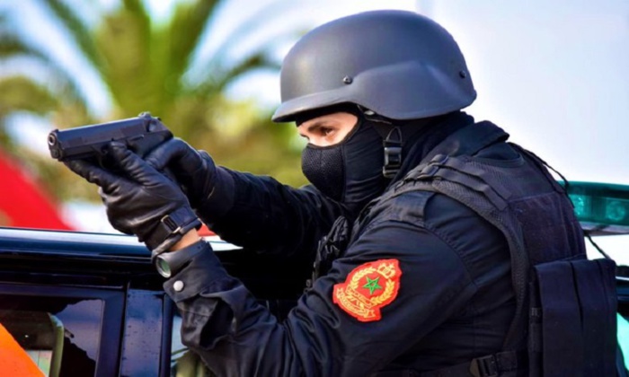 Salé: un policier fait usage de son arme de service pour interpeller deux individus ayant agressé les éléments de police