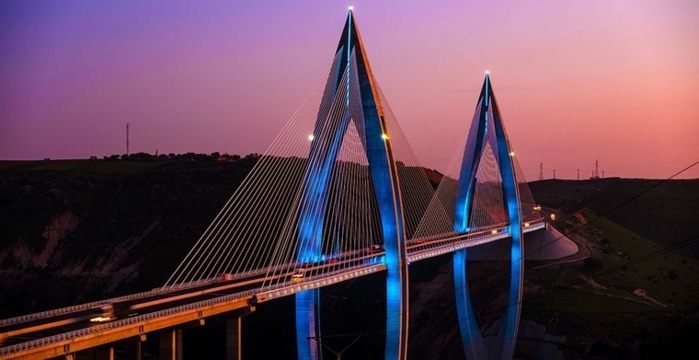 Séminaire international sur les routes: imaginer un avenir sûr et durable Séminaire international sur les routes: imaginer un avenir sûr et durable