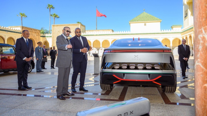 Industrie automobile : Tout sur la voiture « Made In Morocco » présentée au Souverain