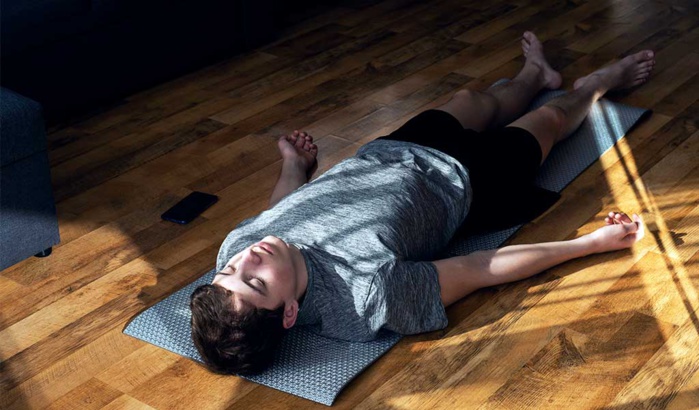 Bien-être : La relaxation musculaire progressive pour s’endormir facilement