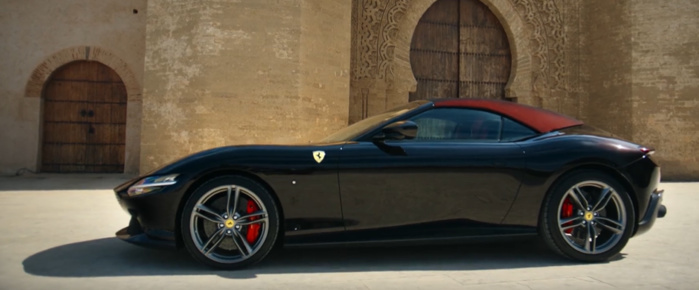 Ferrari fait la promotion de son nouveau modèle au Maroc Ferrari fait la promotion de son nouveau modèle au Maroc