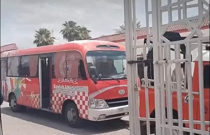 Football : Deux bus du KACM saisis aux profits d’anciens dirigeants!