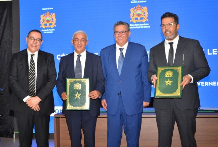 Industrie automobile: Le Maroc et l'allemand Leoni actent des investissements de 91,33 millions de dollars Industrie automobile: Le Maroc et l'allemand Leoni actent des investissements de 91,33 millions de dollars